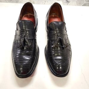 ALLEN Edmonds Men’s Clayton Slip On Loafer Tassel Black